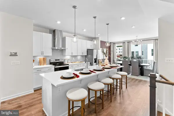 12347 Mystic Maroon Ter, ASHBURN, VA 20147