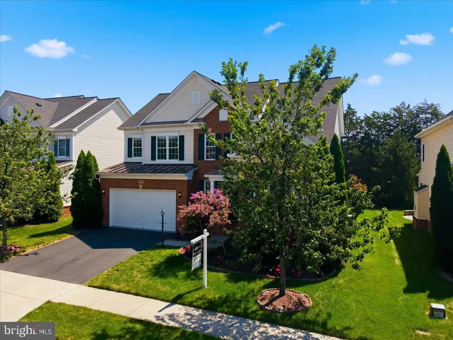 23276 Fallen Hills Dr, Brambleton, VA 20148 - #3