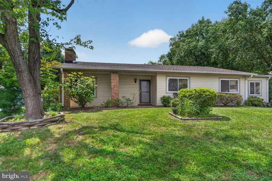323 Avondale Dr, Sterling, VA 20164 - #3
