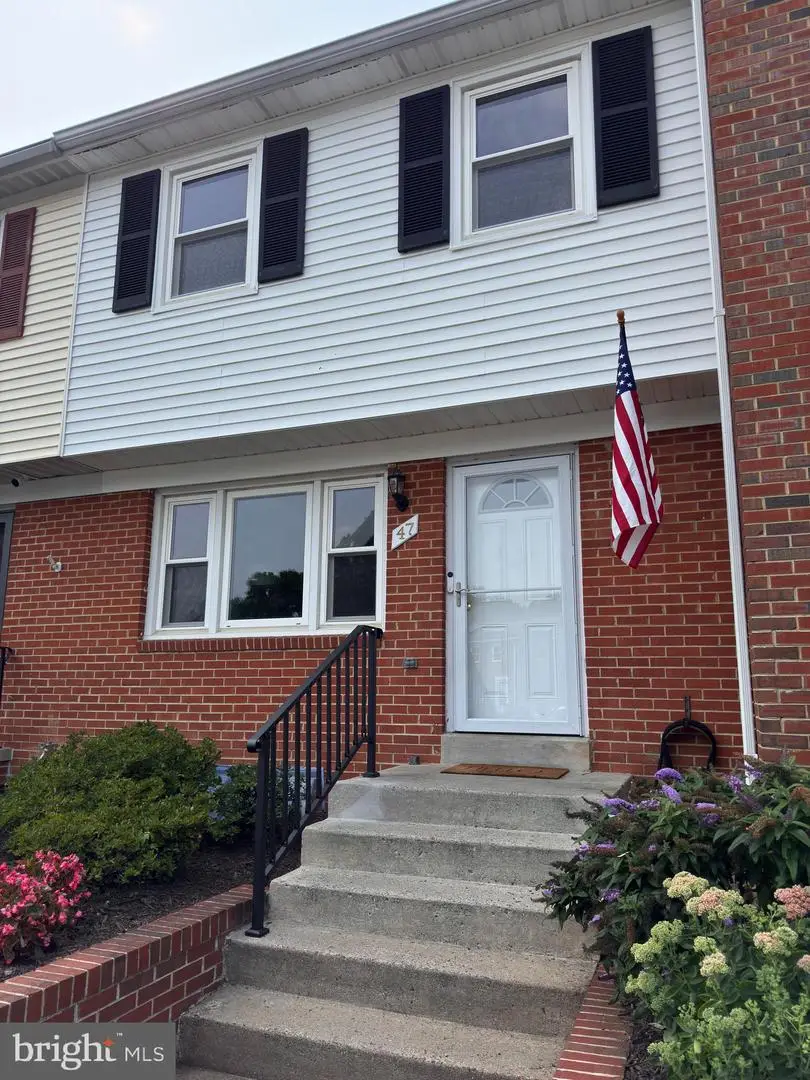 47 Sydnor St, Hamilton, VA 20158 - #2