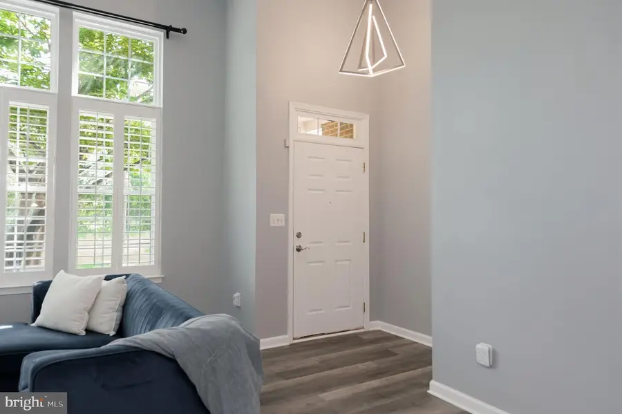 42289 Onyx Ter, Aldie, VA 20105 - #3
