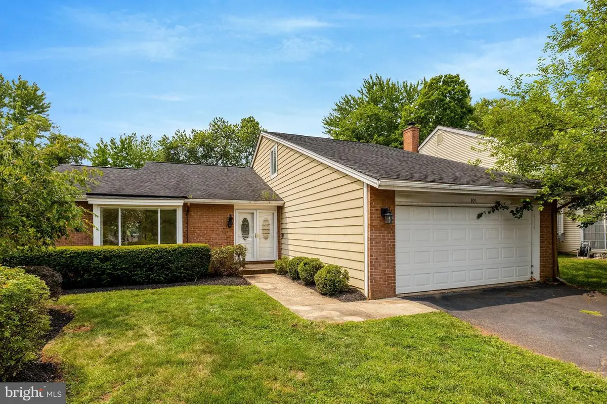 105 Kale Ave, Sterling, VA 20164 - #1