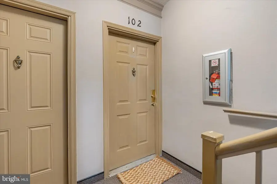 1116 Huntmaster Ter Ne #102, Leesburg, VA 20176 - #2