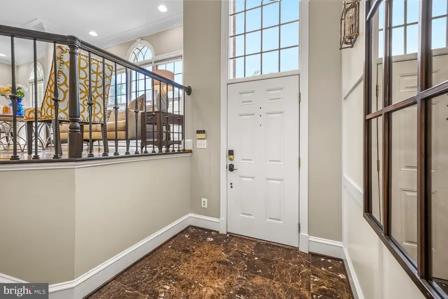 20366 Fallsway Ter, Sterling, VA 20165 - #3