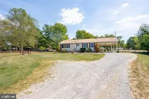 25-a S Berlin Pike, Lovettsville, VA 20180 - #1