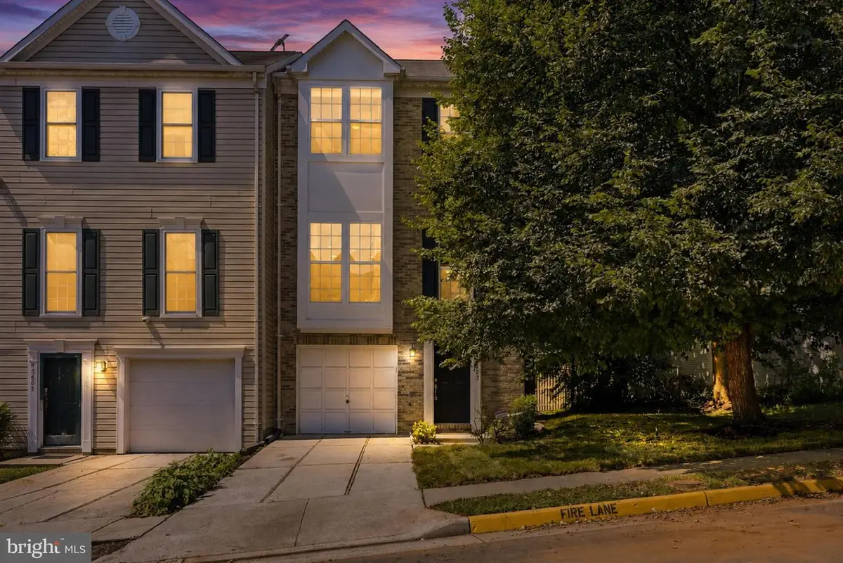 45605 Iron Horse Ter, Sterling, VA 20166 - #1