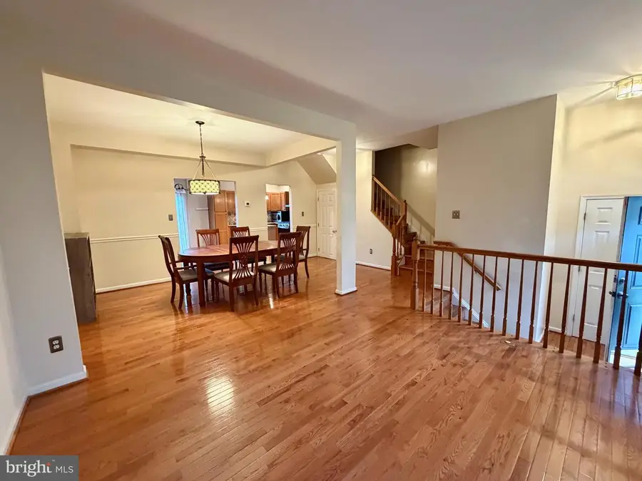 20108 Hardwood Ter, Ashburn, VA 20147 - #3