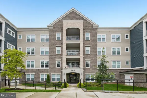 21610 Hawksbill High Cir #102, STERLING, VA 20164
