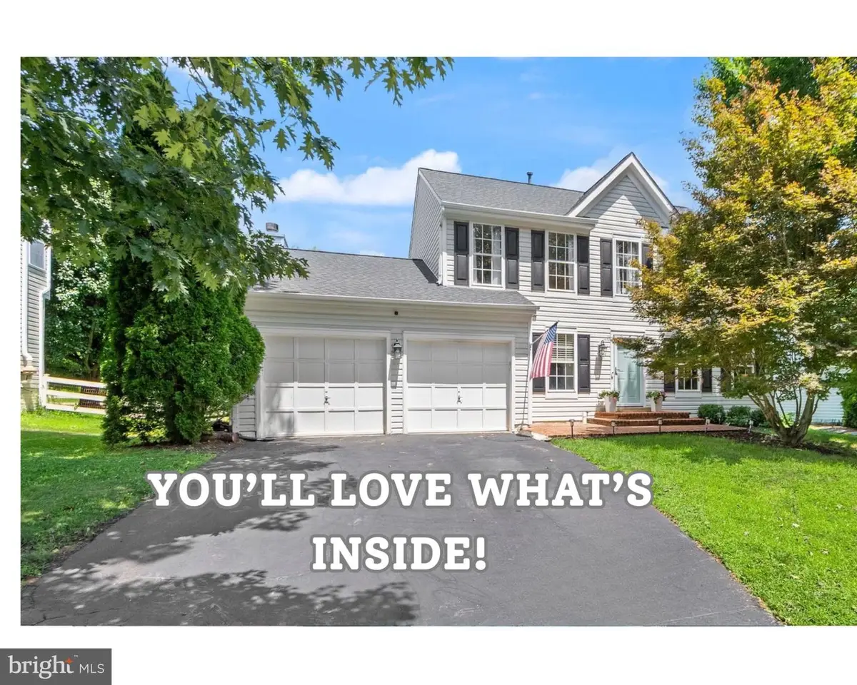 17276 Magic Mountain Dr, Round Hill, VA 20141 - #1