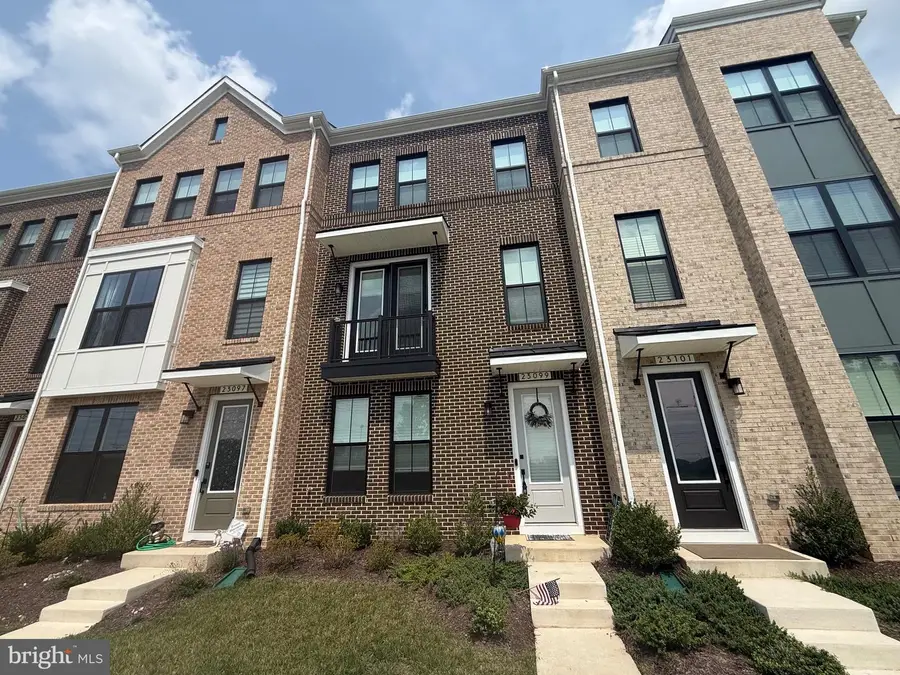 23099 Growler Sq, Ashburn, VA 20148 - #3