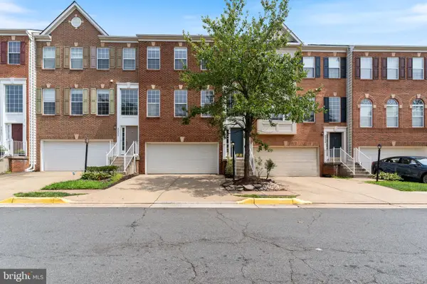 20804 Miranda Falls Sq, STERLING, VA 20165