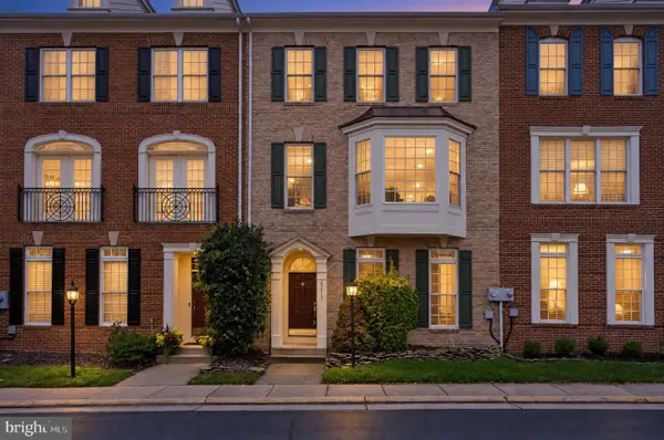 42513 Cortez Ter, ASHBURN, VA 20148