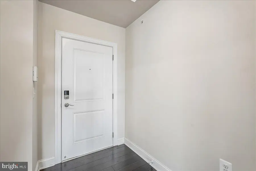 44605 York Crest Ter #401, Ashburn, VA 20147 - #3