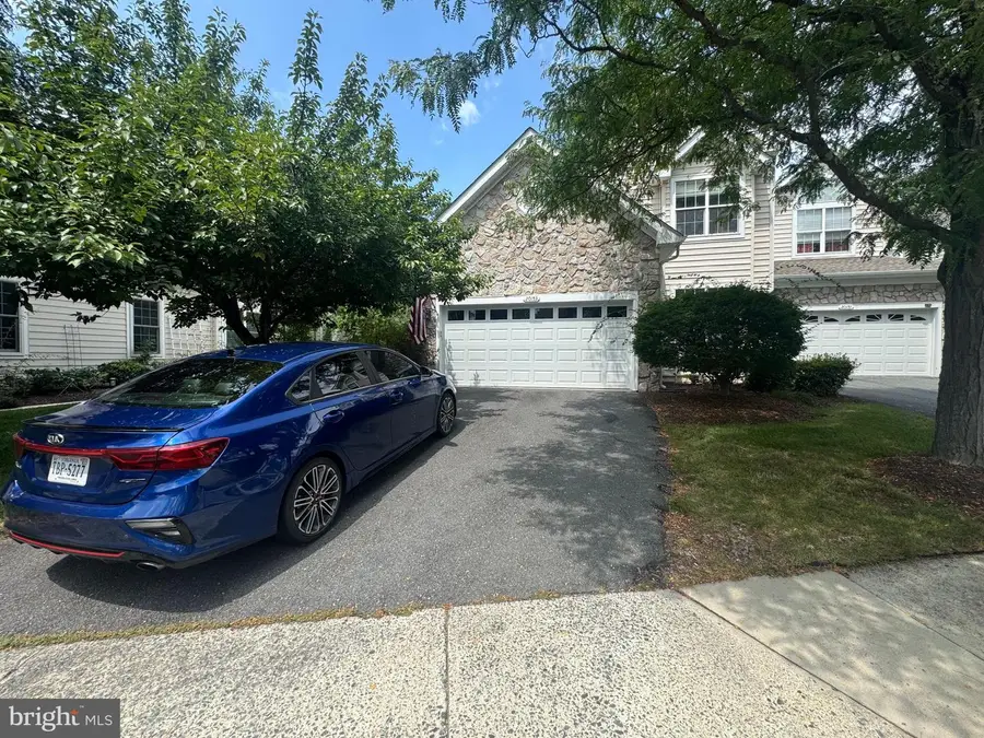 20153 Valhalla Sq, Ashburn, VA 20147 - #2