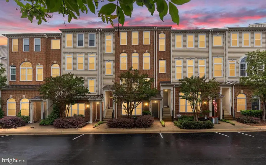 42245 Black Rock Ter, Aldie, VA 20105 - #2