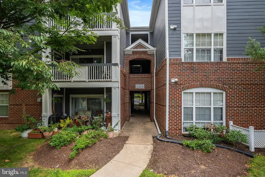 20322 Beechwood Ter #301, Ashburn, VA 20147 - #2