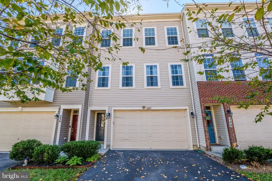 238 Upper Brook Ter, Purcellville, VA 20132 - #2