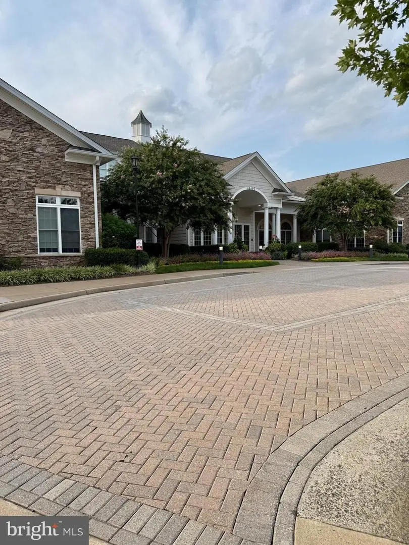 44382 Cedar Heights Dr, Ashburn, VA 20147 - #2