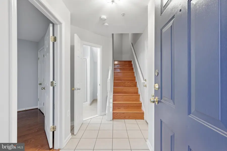 21800 Dragons Green Sq, Ashburn, VA 20147 - #3