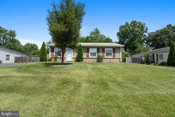 226 W Ash Rd, STERLING, VA 20164