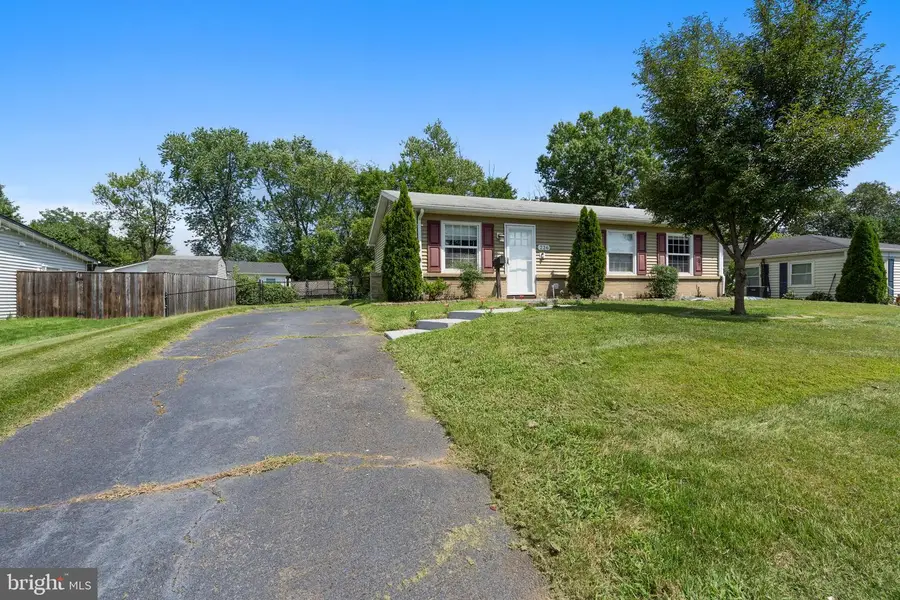 226 W Ash Rd, Sterling, VA 20164 - #2