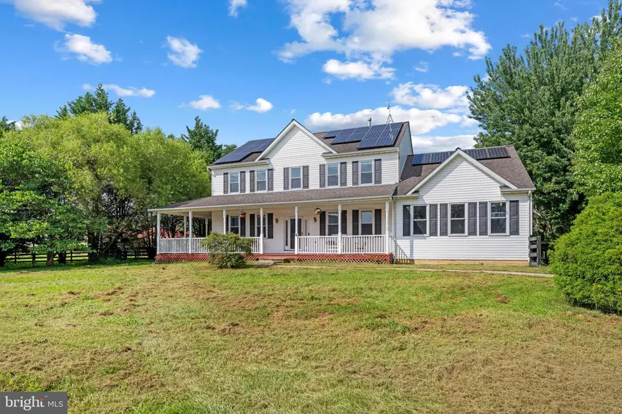 12051 Mountain Watch Ct, Lovettsville, VA 20180 - #2