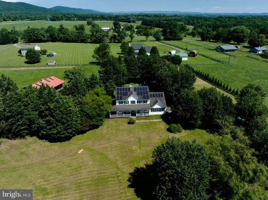 12051 Mountain Watch Ct, Lovettsville, VA 20180 - #3