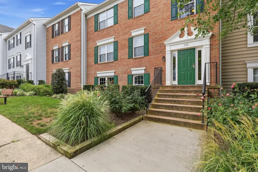 115 Fort Evans Rd Se #a, Leesburg, VA 20175 - #2