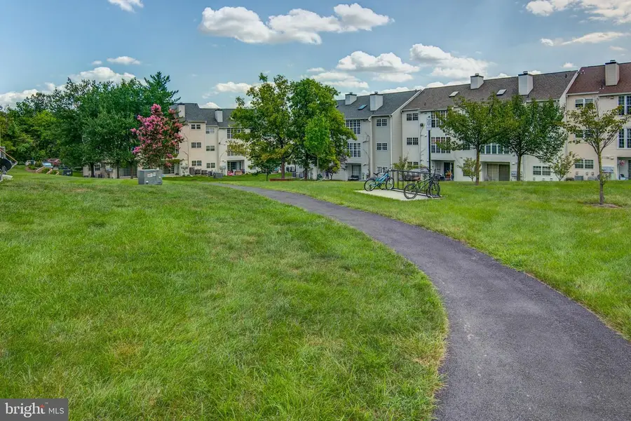 102 Prosperity Ave Se #e, Leesburg, VA 20175 - #3