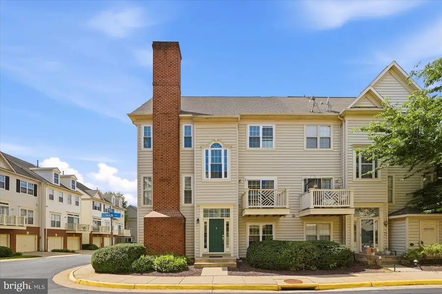 46362 Pryor Sq, Sterling, VA 20165 - #2