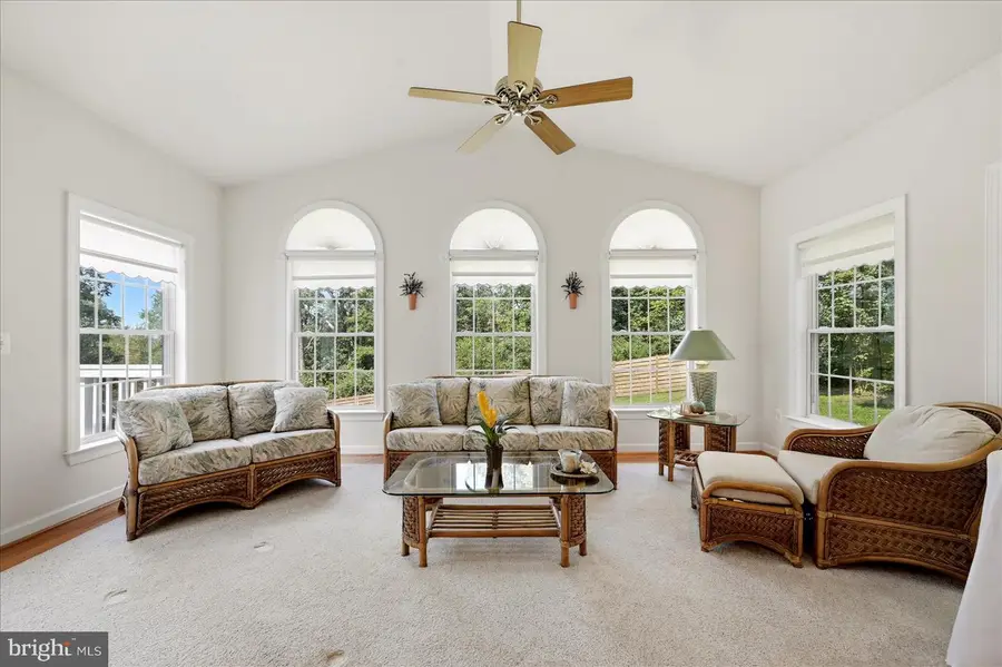 45539 Lakeside Dr, Sterling, VA 20165 - #3