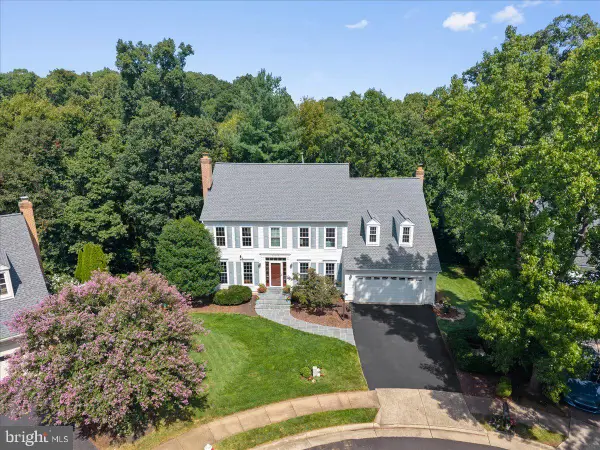 20612 Belwood Ct, STERLING, VA 20165