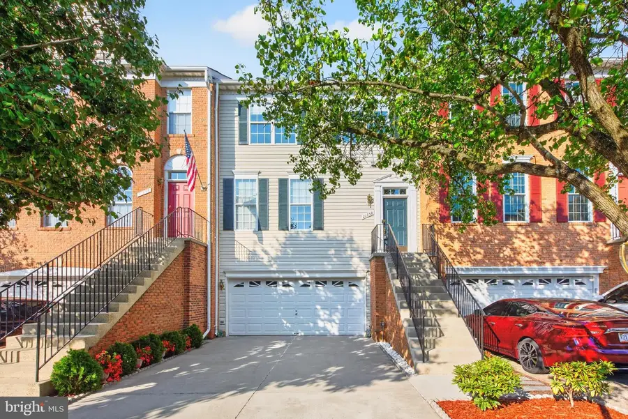 21358 Sawyer Square, Ashburn, VA 20147 - #2