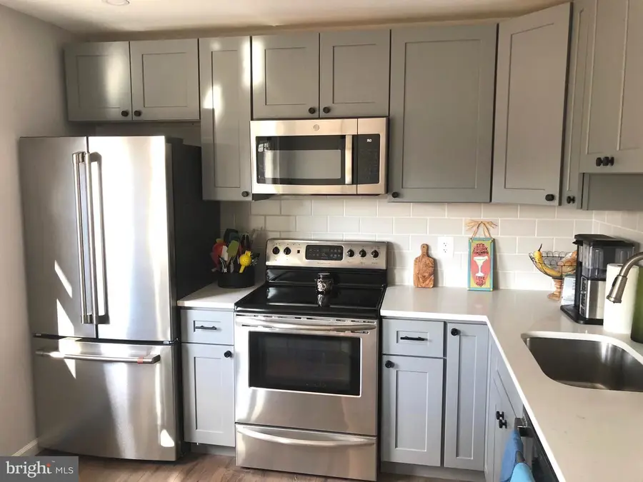309 Shenandoah St Se, Leesburg, VA 20175 - #3