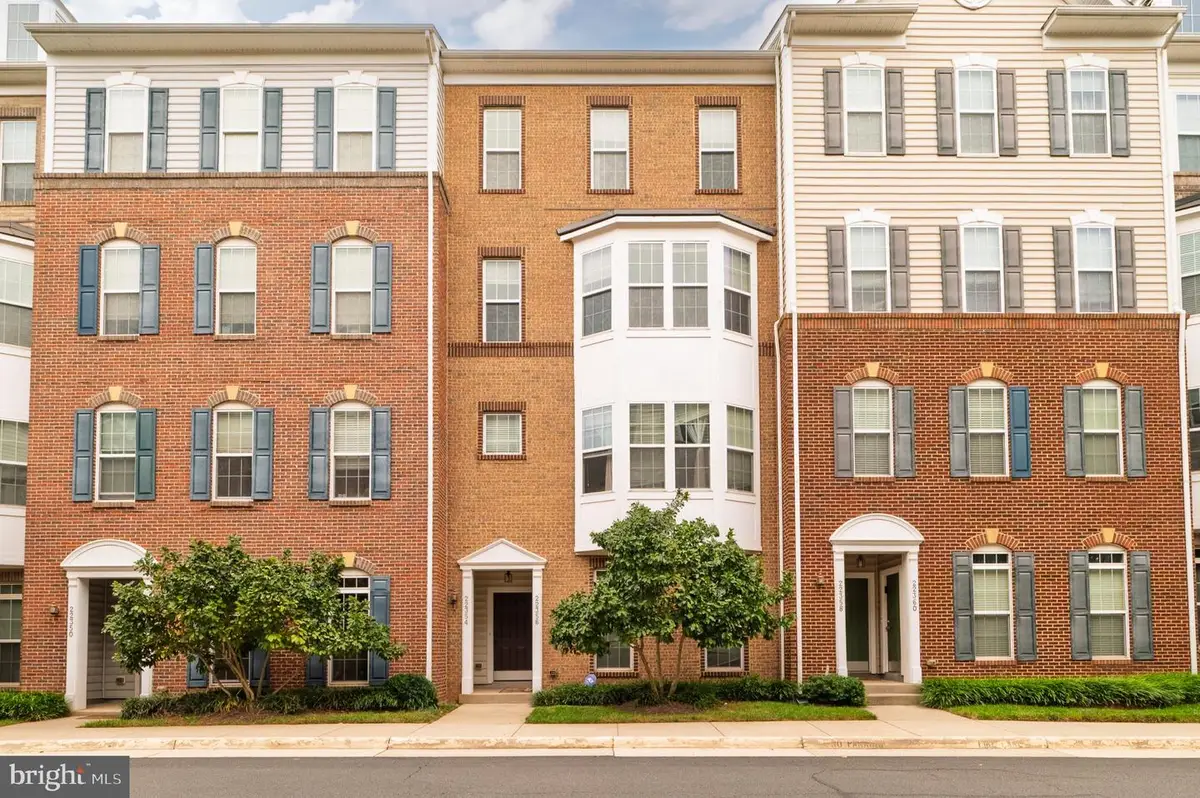 22354 Concord Station Ter, Ashburn, VA 20148 - #1
