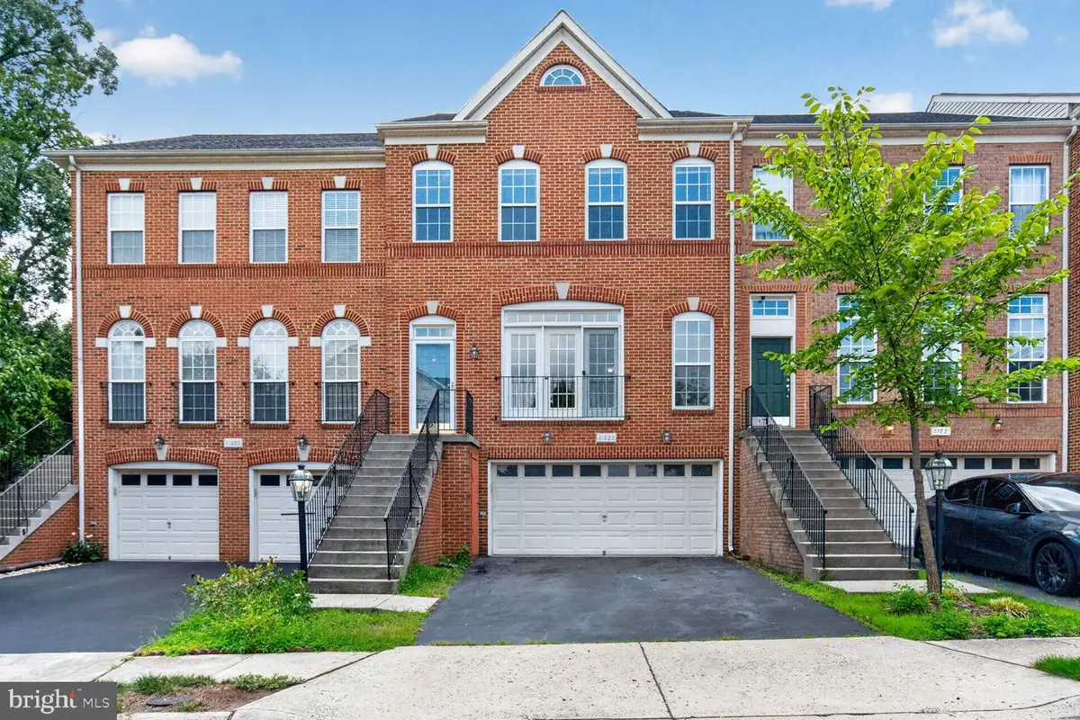 41923 Cinnabar Sq, Aldie, VA 20105 - #1