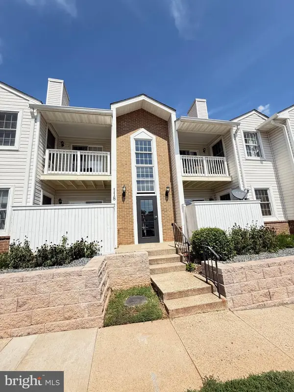 118 Westwick Ct #8, STERLING, VA 20165
