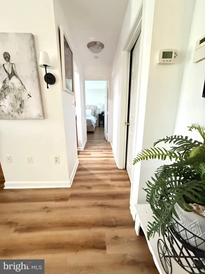118 Westwick Ct #8, Sterling, VA 20165 - #3