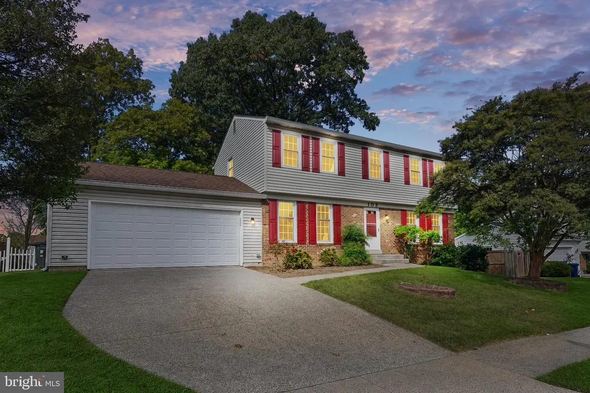 103 N Cameron St, Sterling, VA 20164 - #1