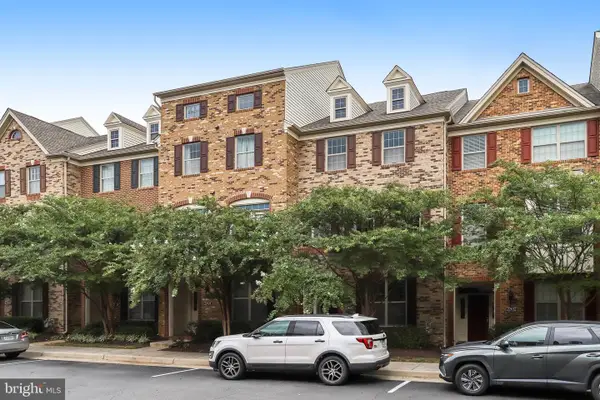 22630 Cambridgeport Sq, ASHBURN, VA 20148