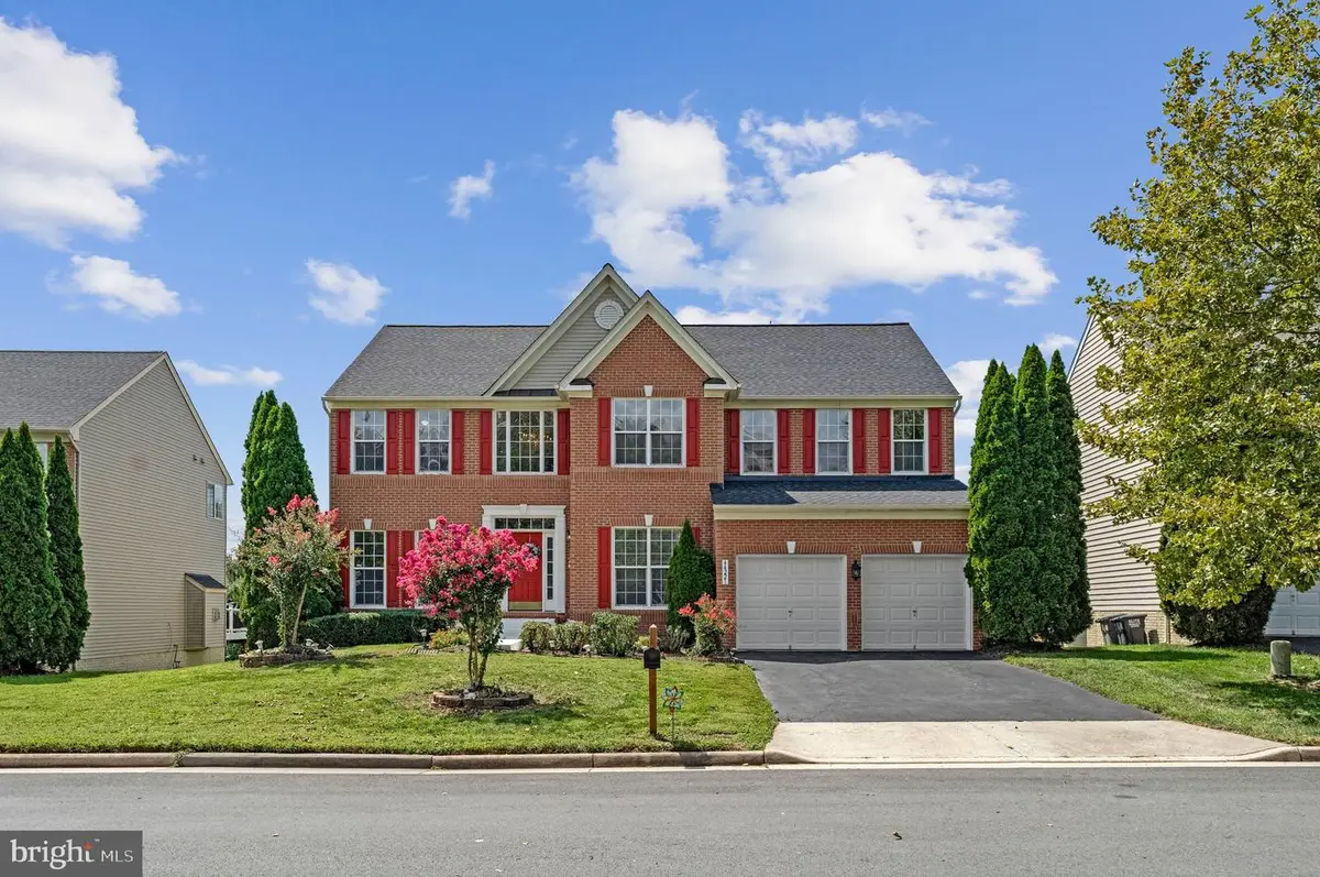 44221 Navajo Dr, Ashburn, VA 20147 - #1