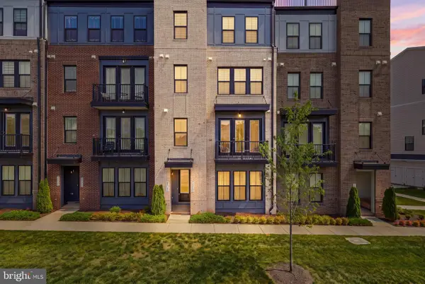 43342 Farringdon Sq, ASHBURN, VA 20148