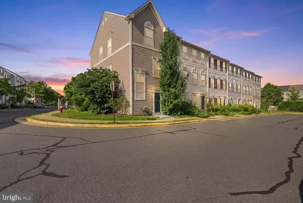 46049 Marble Ter, STERLING, VA 20166