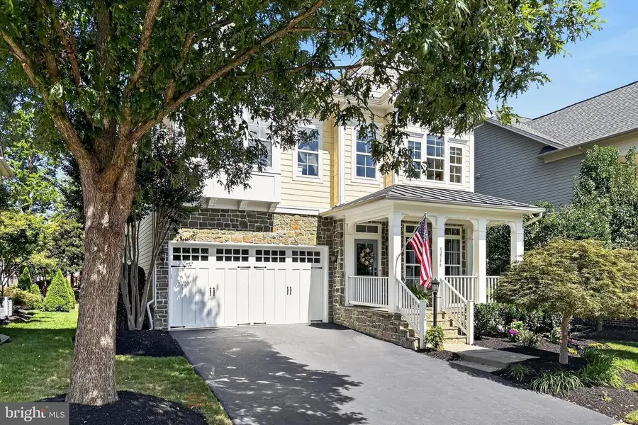 42746 Explorer Dr, Brambleton, VA 20148 - #2