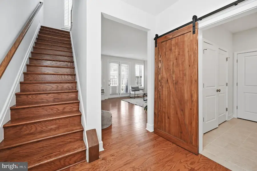 25433 Hartland Orchard Ter, Chantilly, VA 20152 - #3