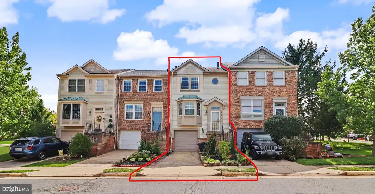 21744 Leatherleaf Cir, Sterling, VA 20164 - #1