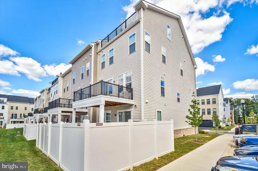 23057 Blue Eagle Ter, Ashburn, VA 20148 - #3