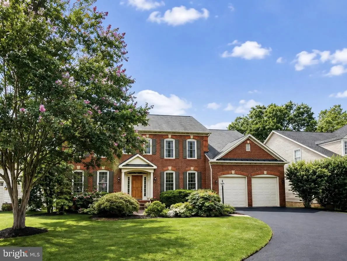 43321 Huddleston Ln, Chantilly, VA 20152 - #1