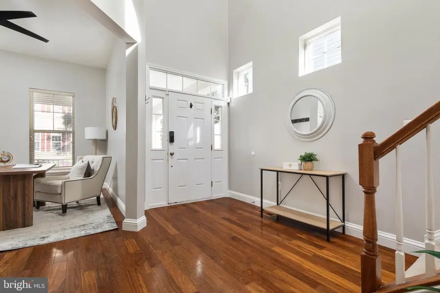 17562 Lethridge Cir, Round Hill, VA 20141 - #3