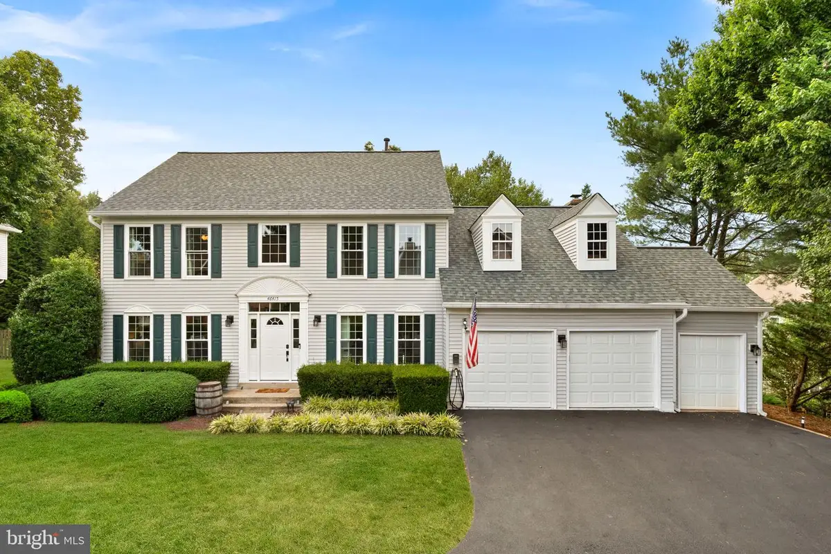 46415 Hampshire Station Dr, Sterling, VA 20165 - #1